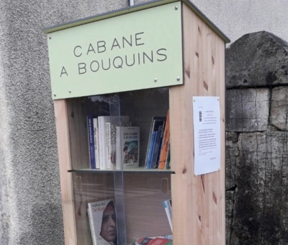 Cabane à bouquins