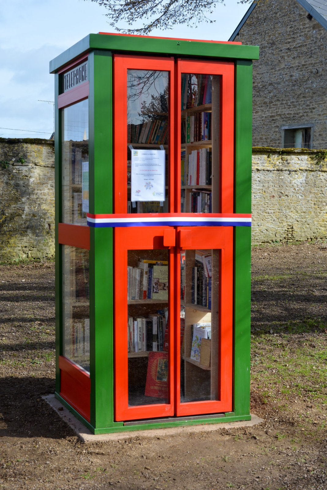Cabine à livres