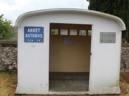 Avenue des Quatre Chemins