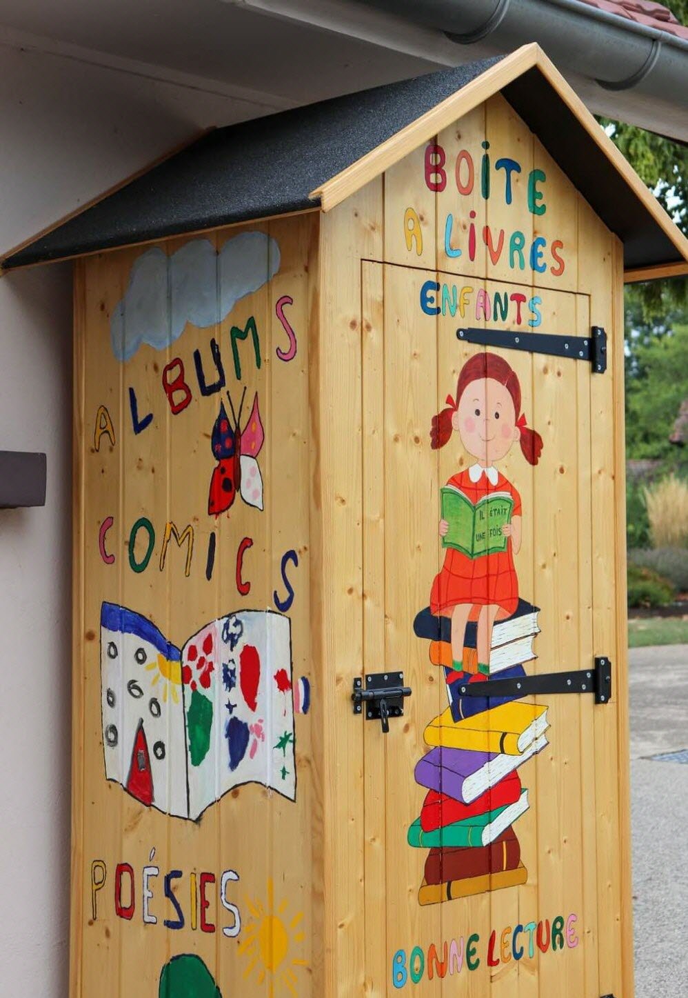 Boîte à livres enfants