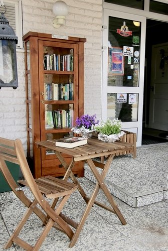 Little Free Library Charter #49632. Books available mainly in Finnish, English and Chinese.