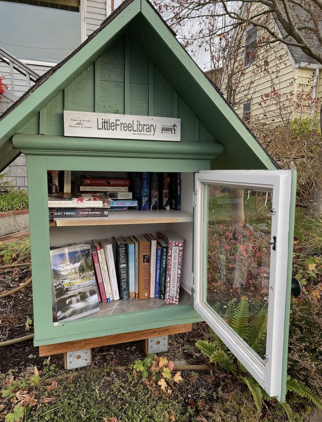 A mixture of science fiction, mystery, decorating, gardening, political, and children's books. Occasionally some manga or Japanese novels.
